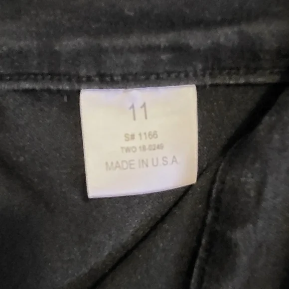 Fashion Nova Super High Waist Denim Skinnies - Black (Size 11) - Picture 3 of 7